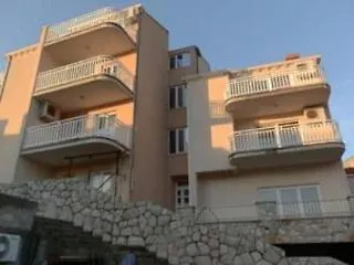 Burum Otel *